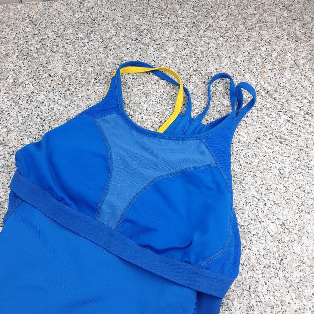 Nike FIT-DRY Racerback Workout tank top Size M - Picture 7 of 7